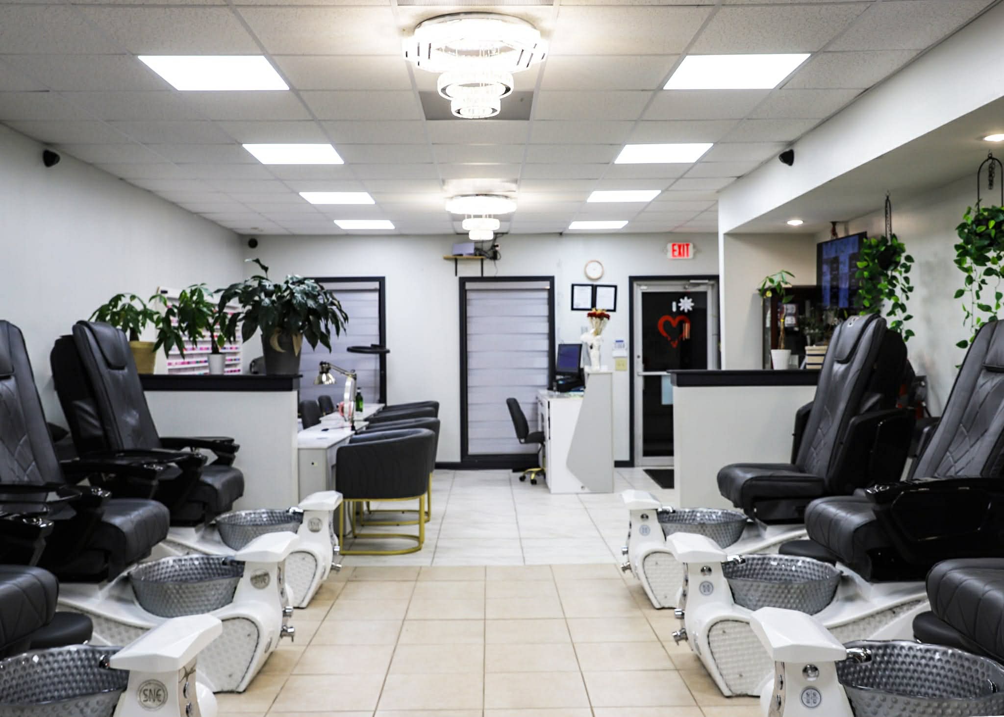 House of Polish manicure art